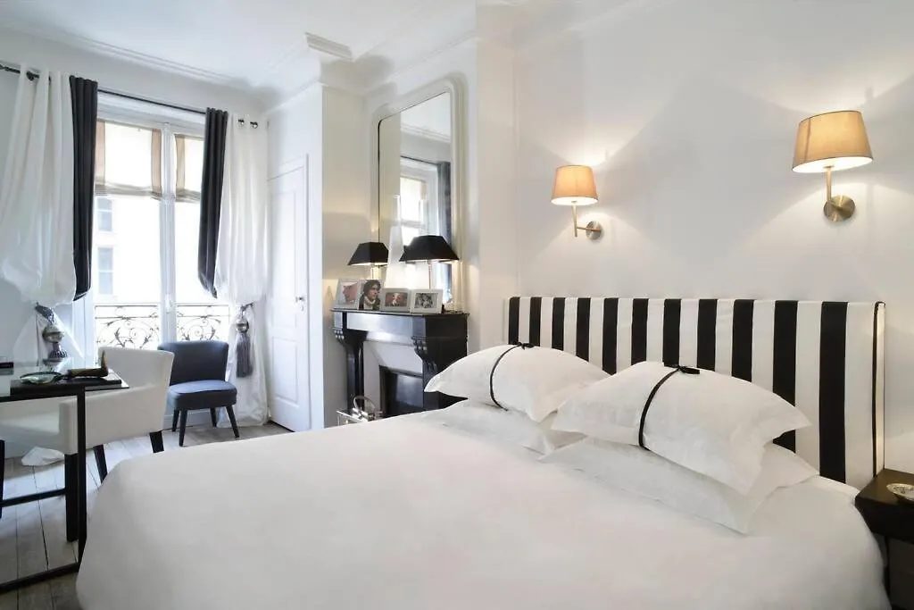 Apartment Eiffel Paris
