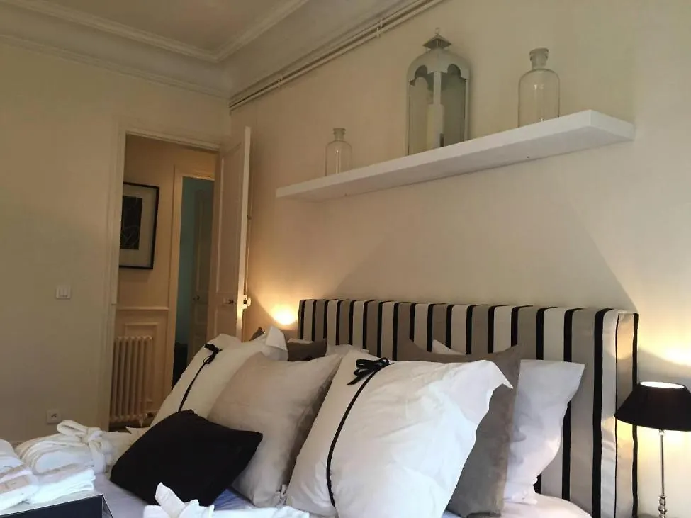 Apartment Eiffel