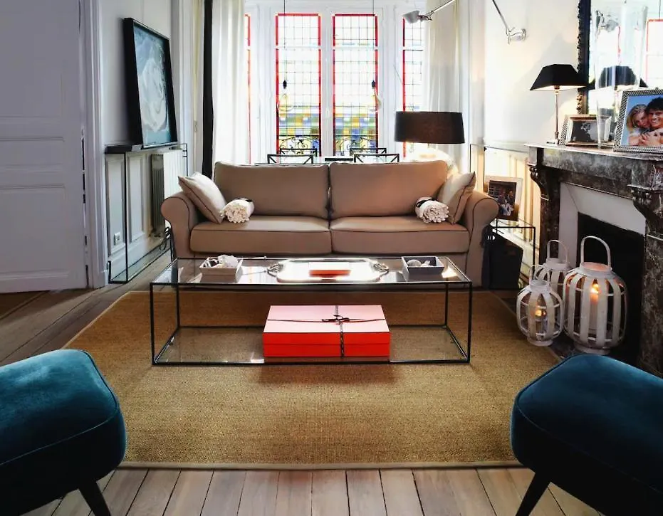 Eiffel Apartamento *