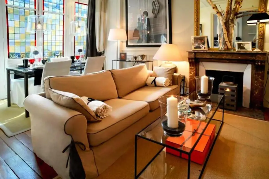 Eiffel Apartamento